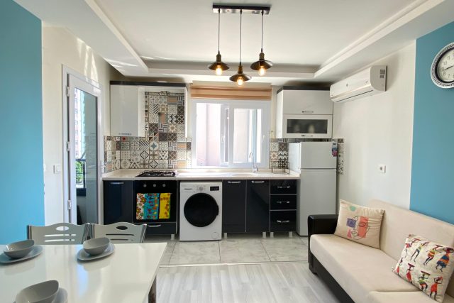 TECEDE FULL EŞYALI DENİZ MANZARALI 1+1 SATILIK